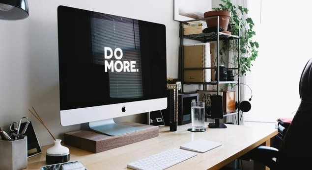 do more text on mac monitor